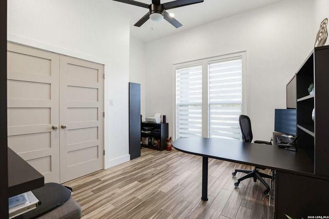 827 COUNTY ROAD 2801 E, Mico, TX 78056