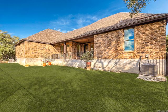 827 COUNTY ROAD 2801 E, Mico, TX 78056