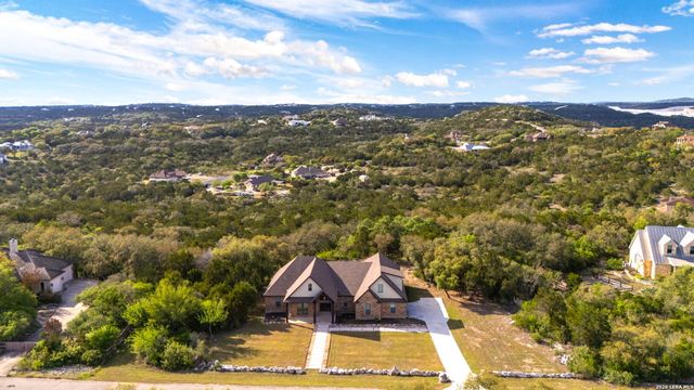 827 COUNTY ROAD 2801 E, Mico, TX 78056
