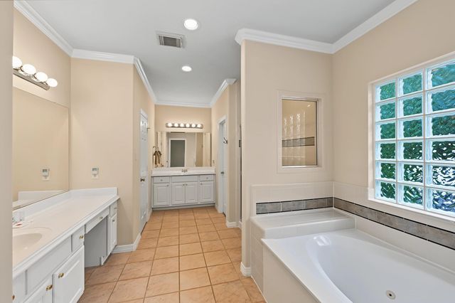 3015 Avalon Terrace, Houston, TX 77057
