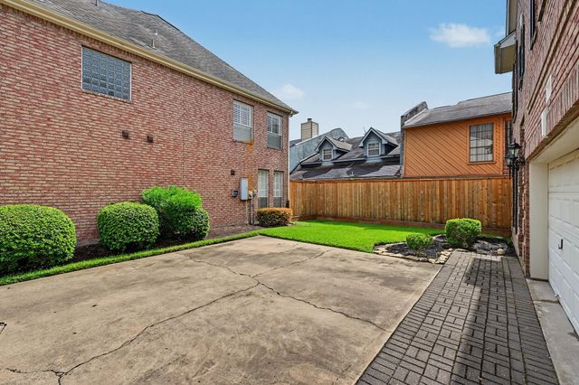 3015 Avalon Terrace, Houston, TX 77057