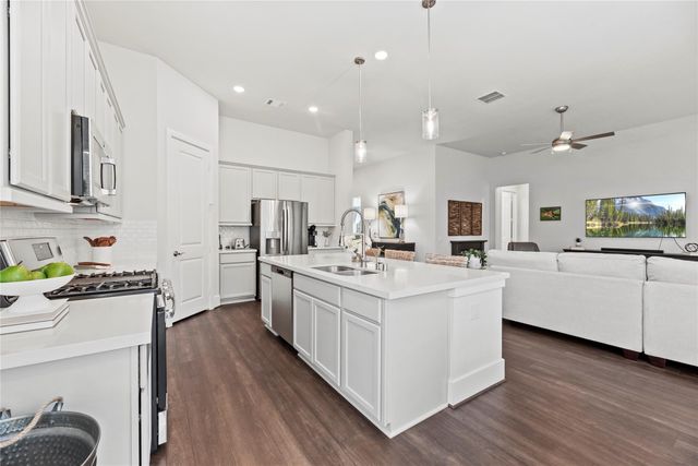 5535 Water Terrace Lane, Fulshear, TX 77441