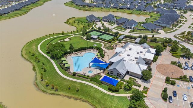 5535 Water Terrace Lane, Fulshear, TX 77441