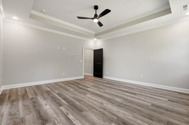 8032 Old Reaves Ferry Rd., Conway, SC 29526
