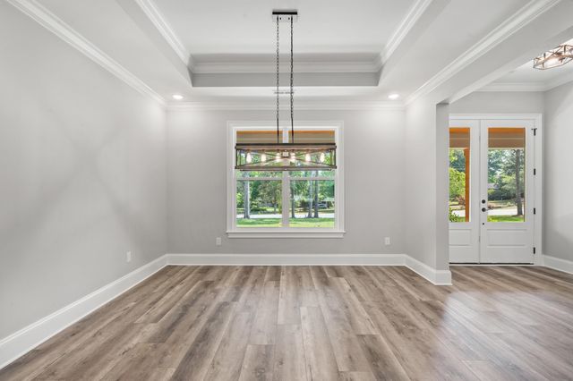 8032 Old Reaves Ferry Rd., Conway, SC 29526