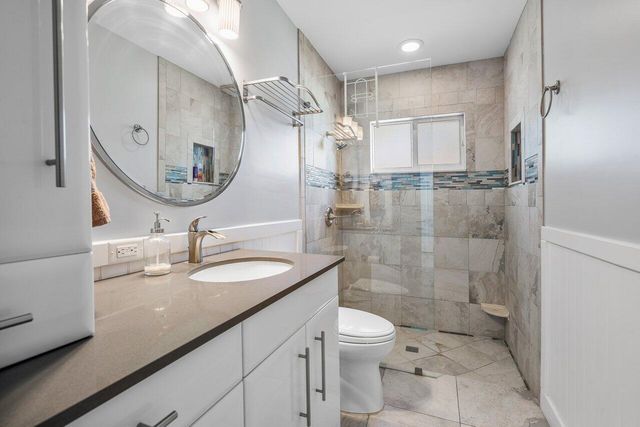 811 SE 31st Street, Boca Raton, FL 33432