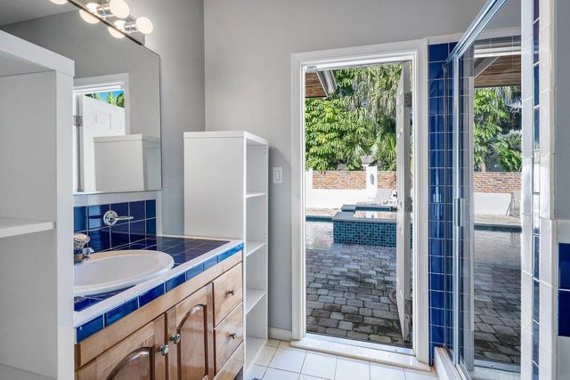 811 SE 31st Street, Boca Raton, FL 33432