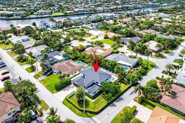 811 SE 31st Street, Boca Raton, FL 33432