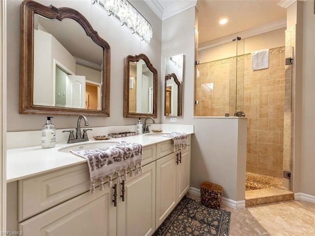 1262 Sweetwater LN 1505, Naples, FL 34110