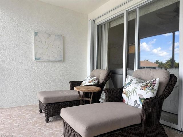 1262 Sweetwater LN 1505, Naples, FL 34110