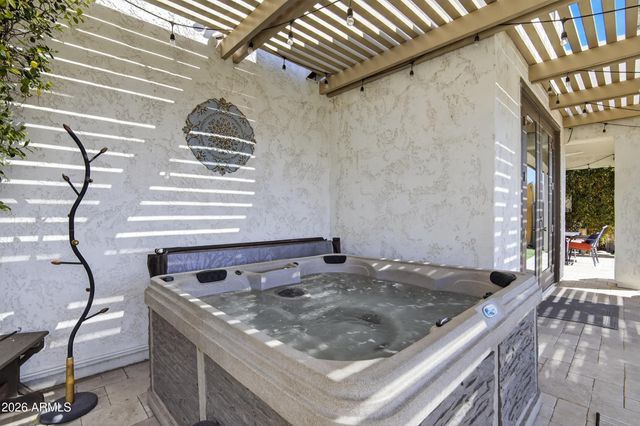 6402 N 13TH Avenue, Phoenix, AZ 85013