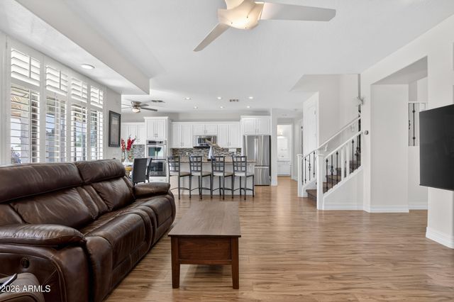 6402 N 13TH Avenue, Phoenix, AZ 85013