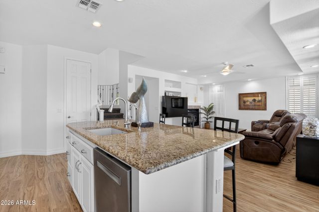 6402 N 13TH Avenue, Phoenix, AZ 85013