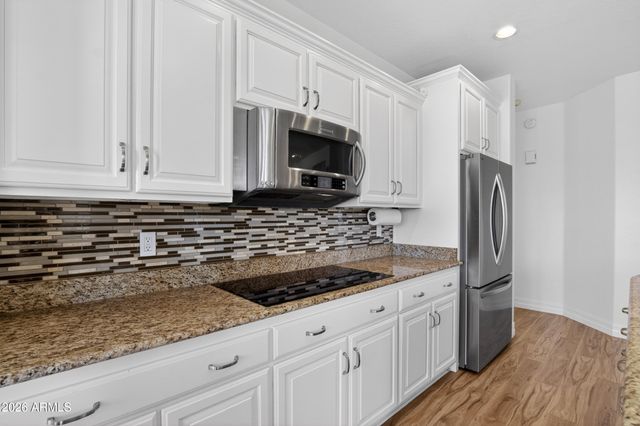 6402 N 13TH Avenue, Phoenix, AZ 85013