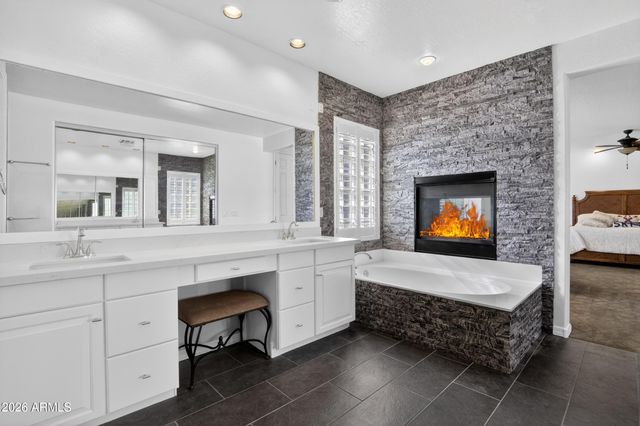 6402 N 13TH Avenue, Phoenix, AZ 85013