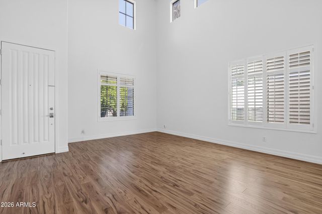 6402 N 13TH Avenue, Phoenix, AZ 85013