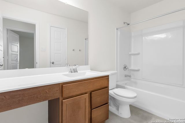 9326 GRIFFITH RUN, Converse, TX 78109