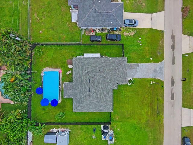 1307 1307 Sw 13th Terrace, Cape Coral, FL 33991