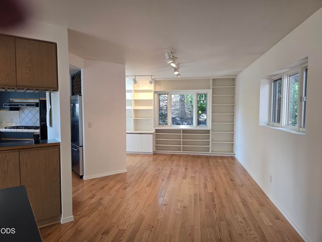 590 Taylor Street, Ashland, OR 97520