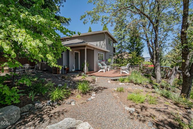 590 Taylor Street, Ashland, OR 97520