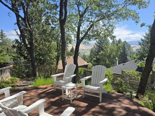 590 Taylor Street, Ashland, OR 97520
