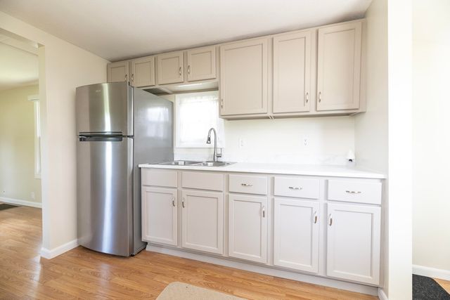 810 S Constantine Street, Three Rivers, MI 49093