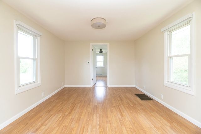 810 S Constantine Street, Three Rivers, MI 49093