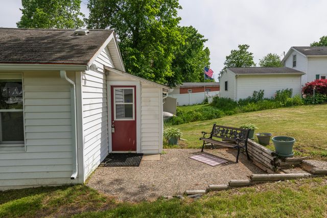 810 S Constantine Street, Three Rivers, MI 49093
