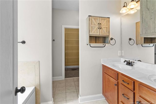 17 Orangewood Court, Lillington, NC 27546