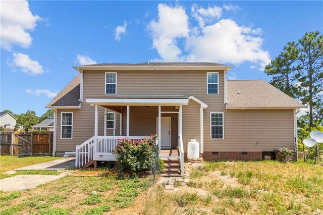 17 Orangewood Court, Lillington, NC 27546