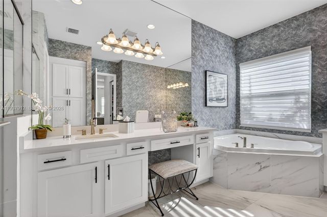 12024 SW Water Lily Ter, Port St. Lucie, FL 34987