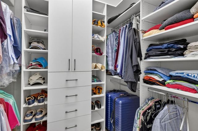 12024 SW Water Lily Ter, Port St. Lucie, FL 34987