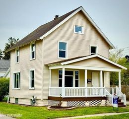 604 11th Street, Port Huron, MI 48060