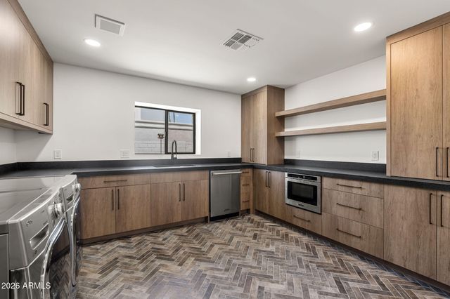8402 E SHETLAND Trail, Scottsdale, AZ 85258