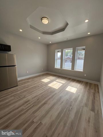 1131 S 52ND ST, Philadelphia, PA 19143