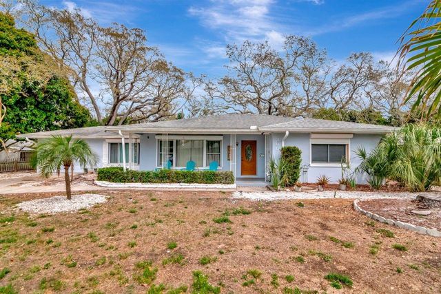 305 BAKER AVENUE, Clearwater, FL 33755