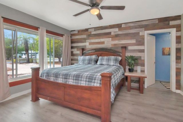 305 BAKER AVENUE, Clearwater, FL 33755