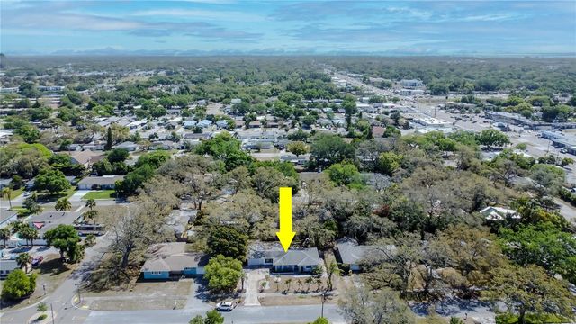 305 BAKER AVENUE, Clearwater, FL 33755