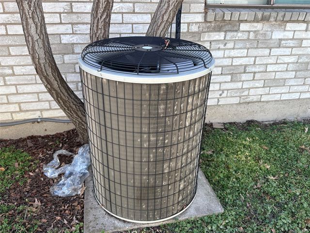 1905 Powderhorn Drive, Garland, TX 75044