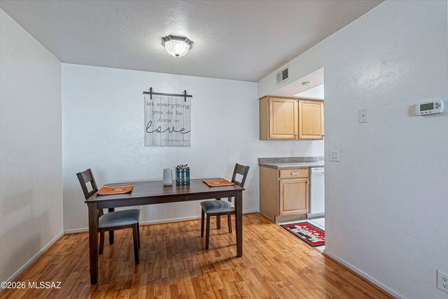 455 W Kelso St Apt 225, Tucson, AZ 85705