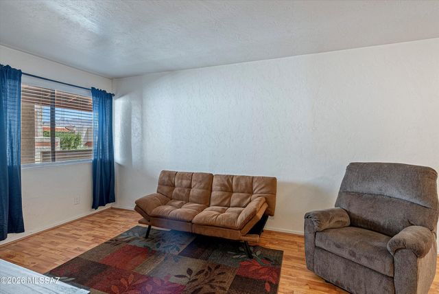 455 W Kelso St Apt 225, Tucson, AZ 85705