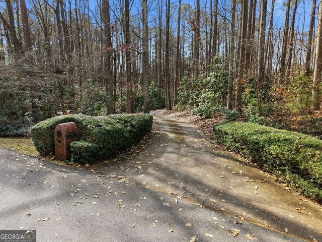 1435 Jay Court, Snellville, GA 30078