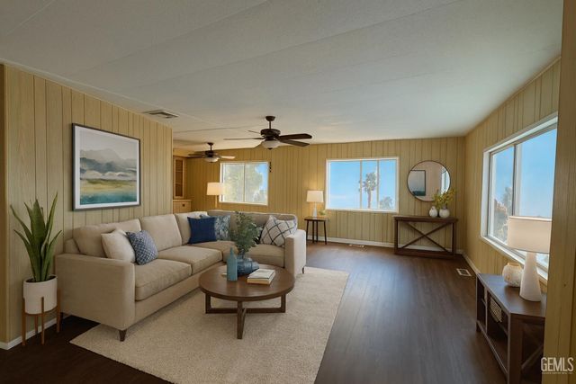 1 Tee Lane, Bakersfield, CA 93308