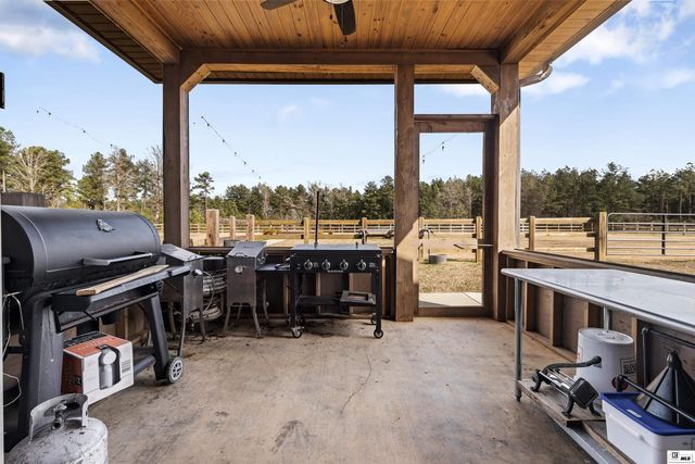 1185 TWIN LAKE ROAD, Grayson, LA 71435