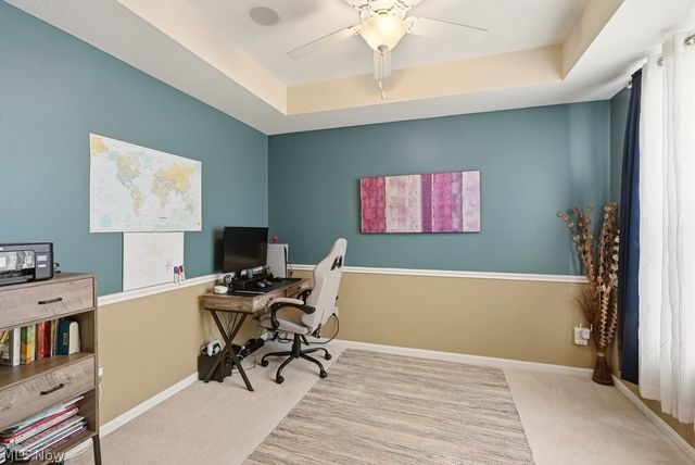 214 Gatwick Grove Circle, Wadsworth, OH 44281