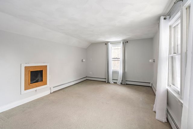 12 Campmeeting Rd, Topsfield, MA 01983