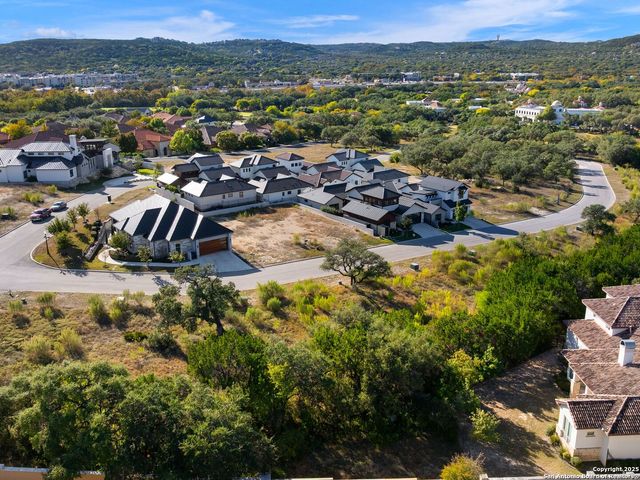 11 DOMINION MEADOWS, San Antonio, TX 78257