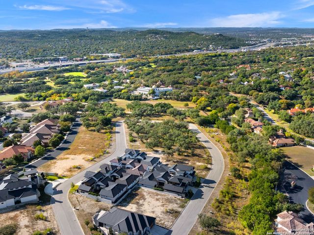 11 DOMINION MEADOWS, San Antonio, TX 78257