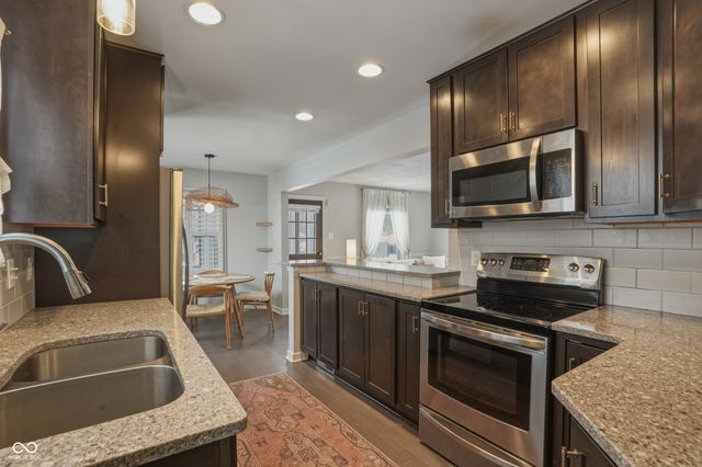 6046 Primrose Avenue, Indianapolis, IN 46220