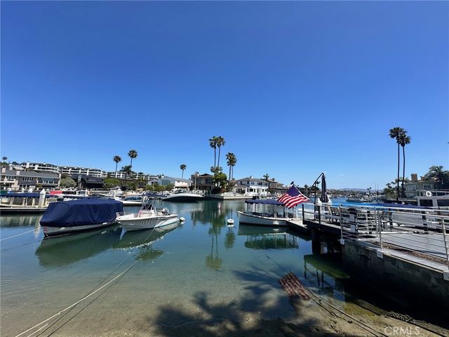 4208 River B, Newport Beach, CA 92663